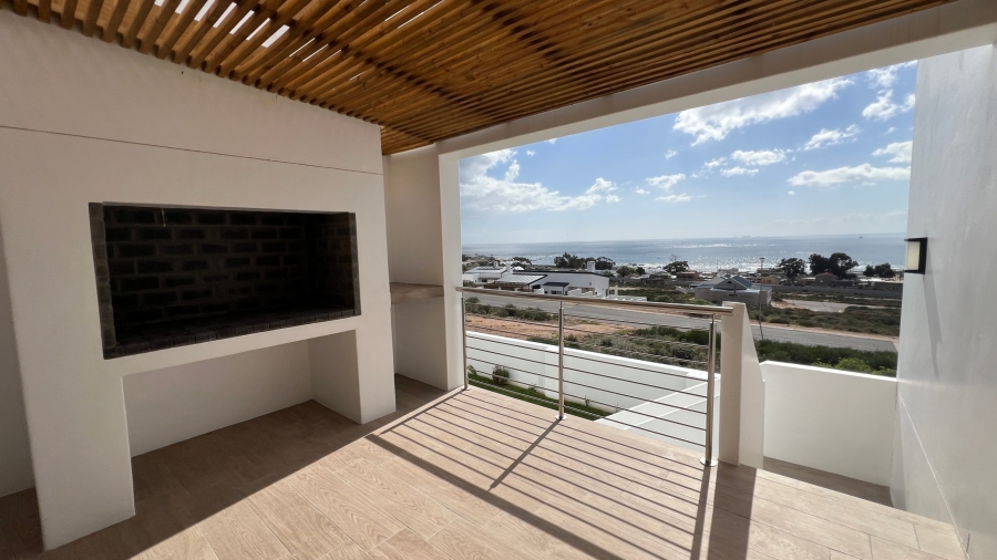 3 Bedroom Property for Sale in St Helena Views Western Cape